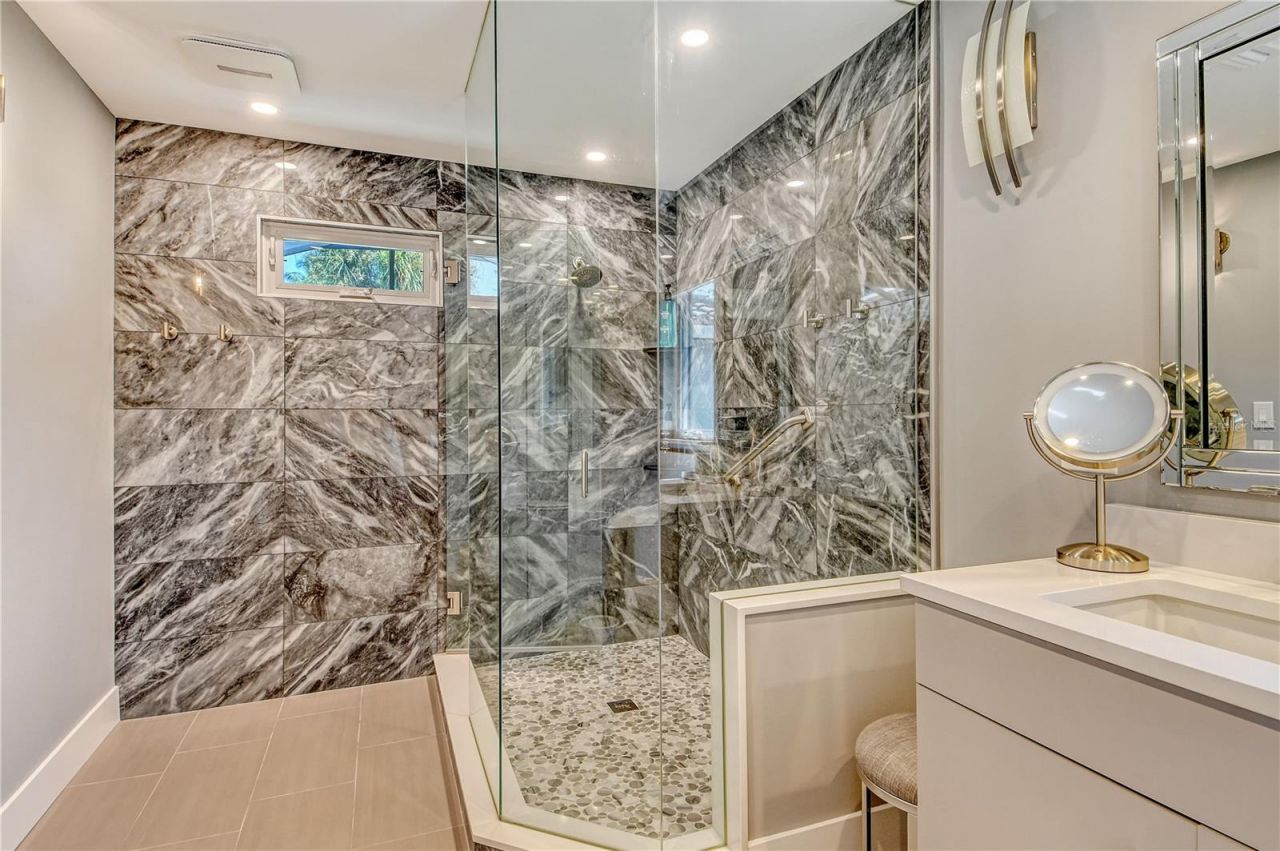 3210 Bayou Sound, Longboat Key, FL 34228 Photo