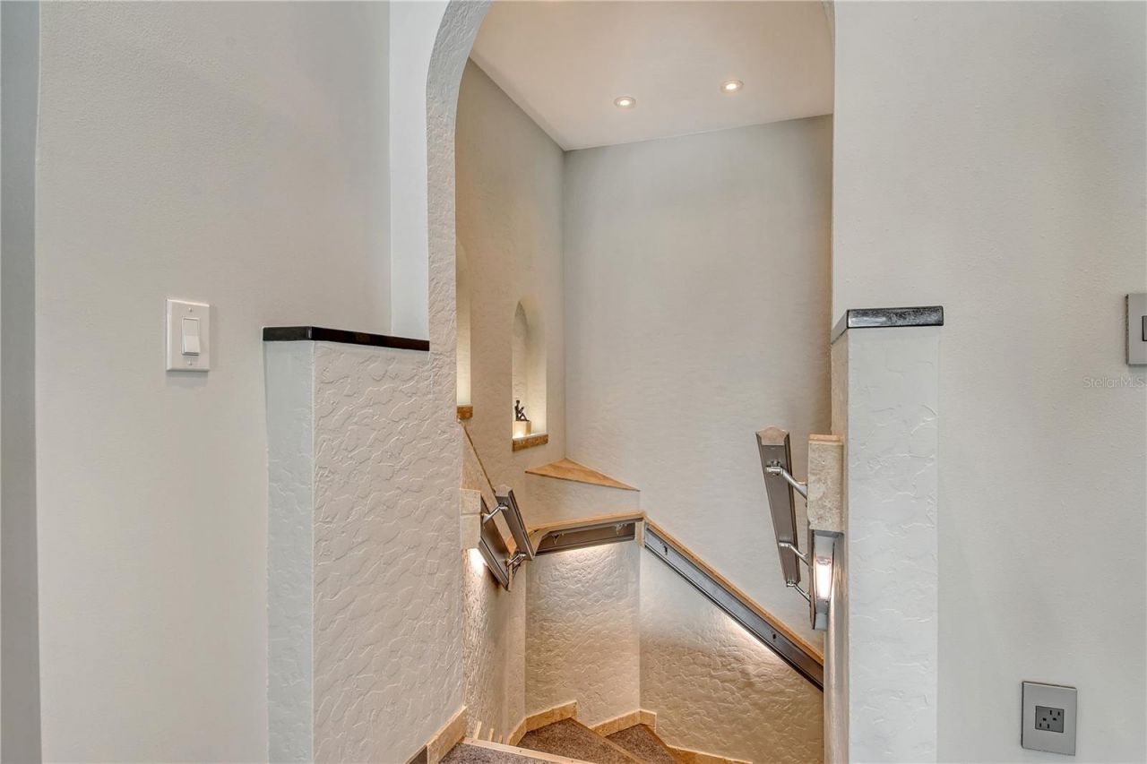 3210 Bayou Sound, Longboat Key, FL 34228 Photo