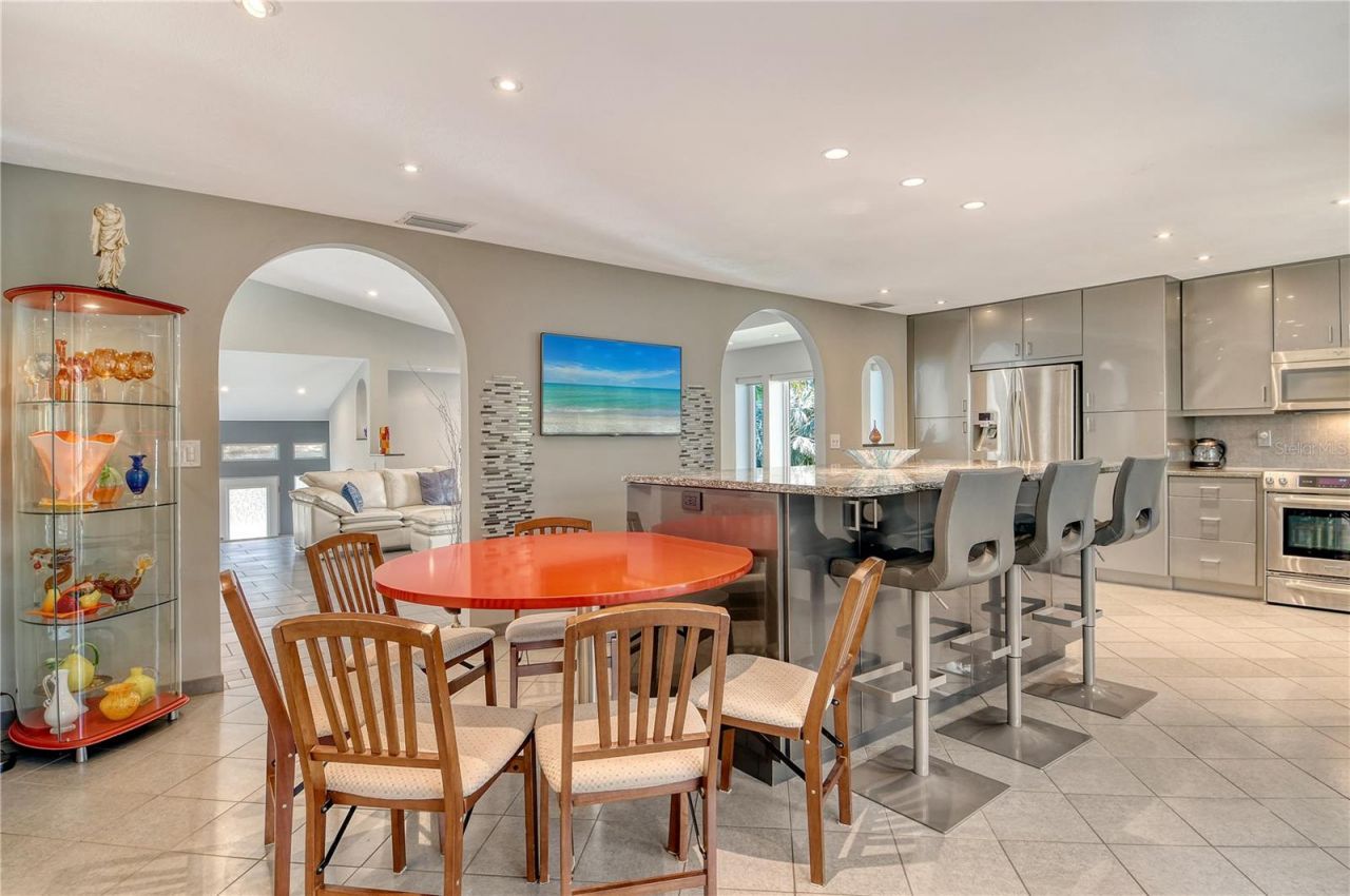 3210 Bayou Sound, Longboat Key, FL 34228 Photo