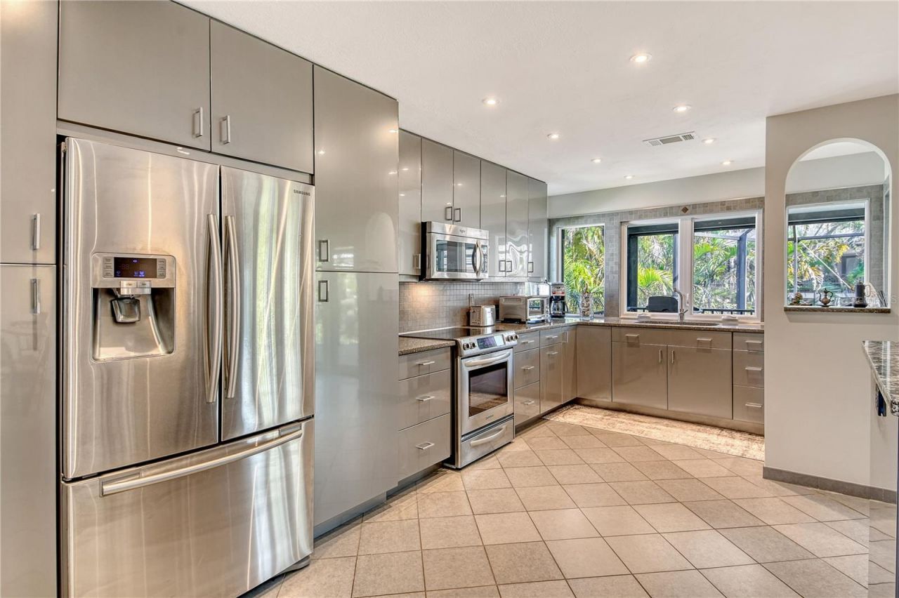 3210 Bayou Sound, Longboat Key, FL 34228 Photo