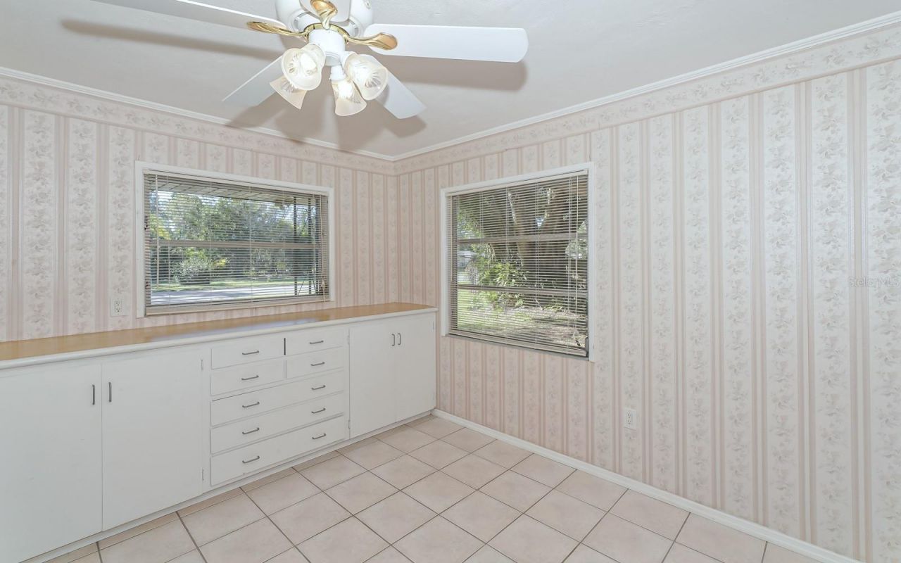 2461 Ringling Boulevard, Sarasota, FL 34237 Photo