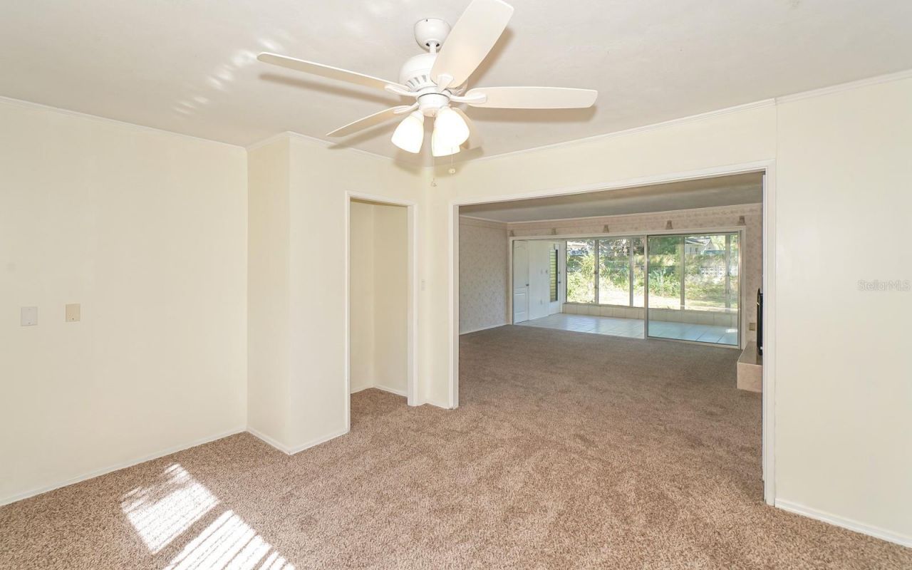 2461 Ringling Boulevard, Sarasota, FL 34237 Photo