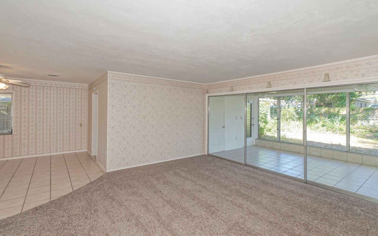 2461 Ringling Boulevard, Sarasota, FL 34237 Photo