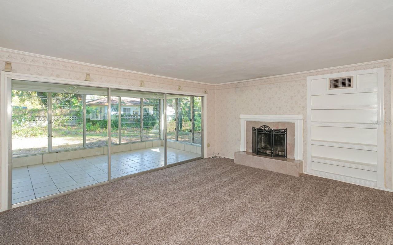 2461 Ringling Boulevard, Sarasota, FL 34237 Photo