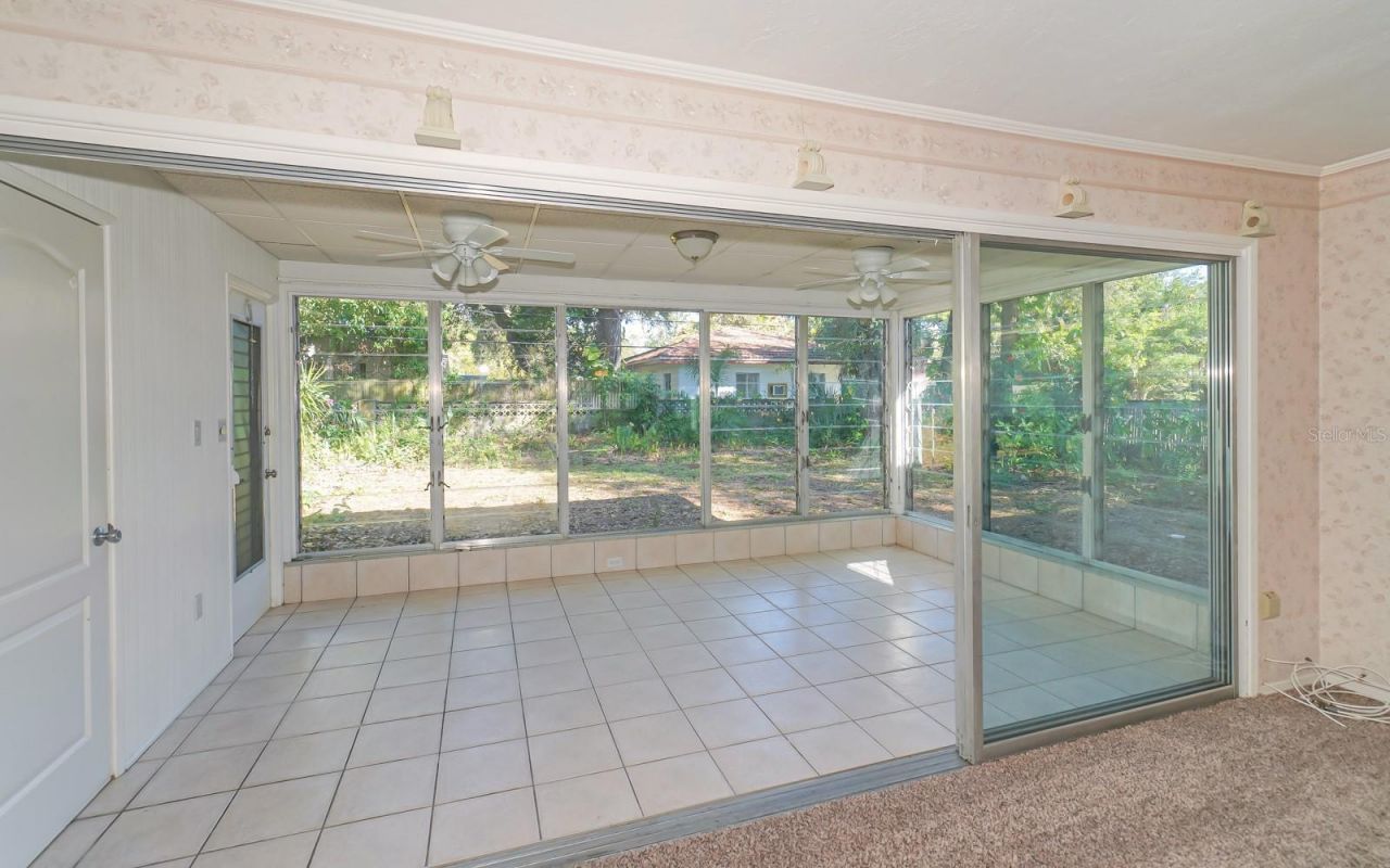 2461 Ringling Boulevard, Sarasota, FL 34237 Photo