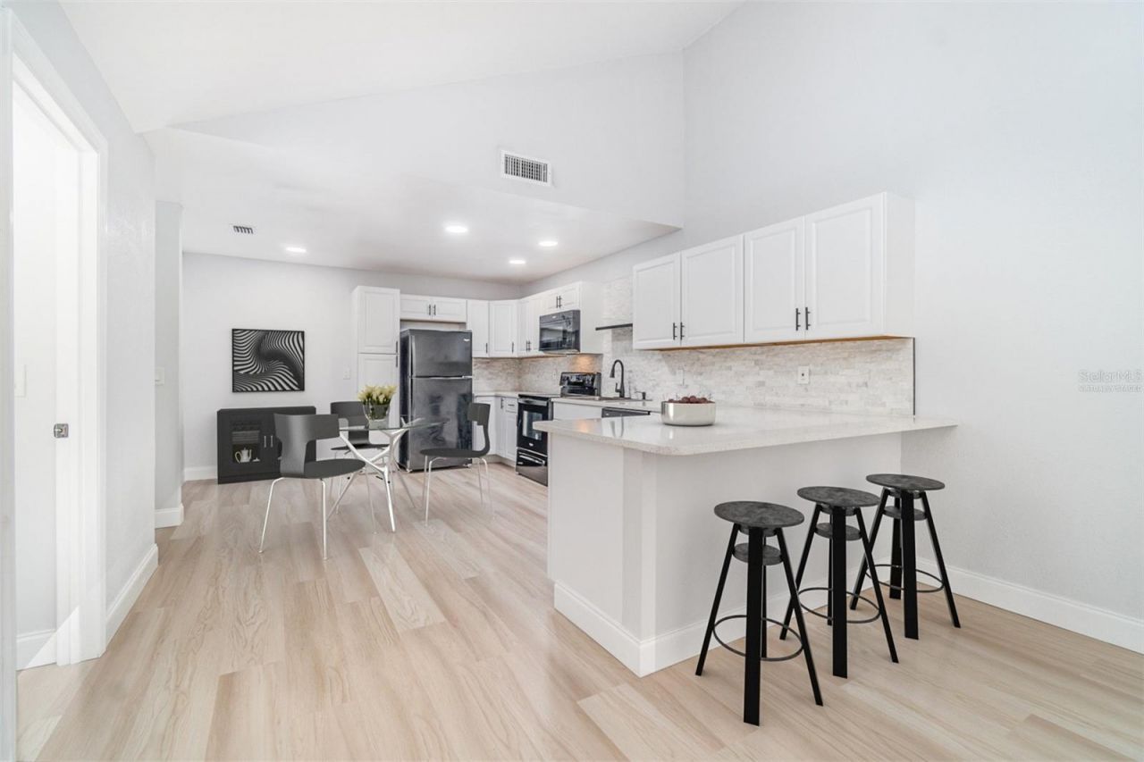 17287 Timber Oak Lane, Fort Myers, FL 33908 Photo