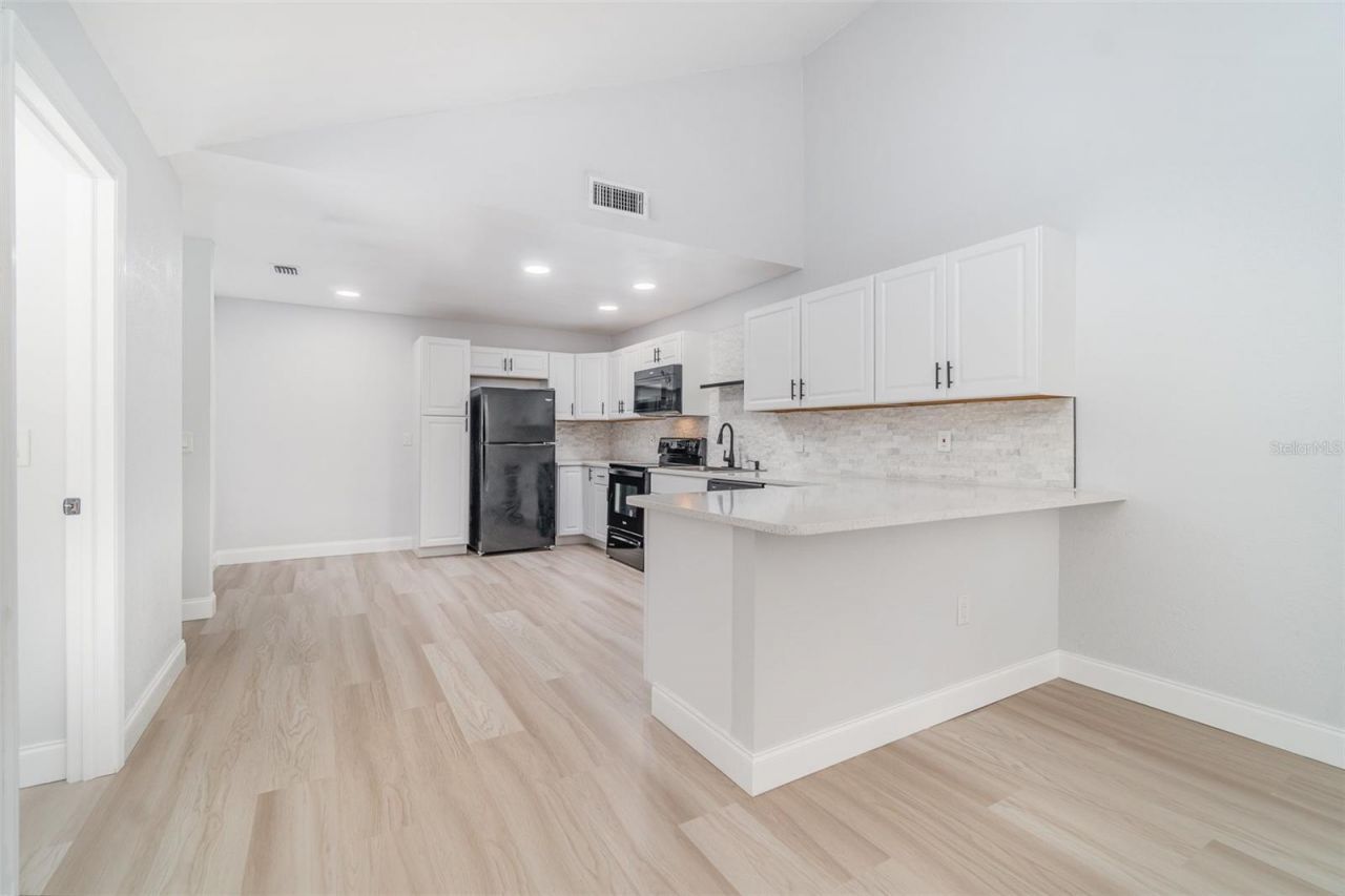 17287 Timber Oak Lane, Fort Myers, FL 33908 Photo