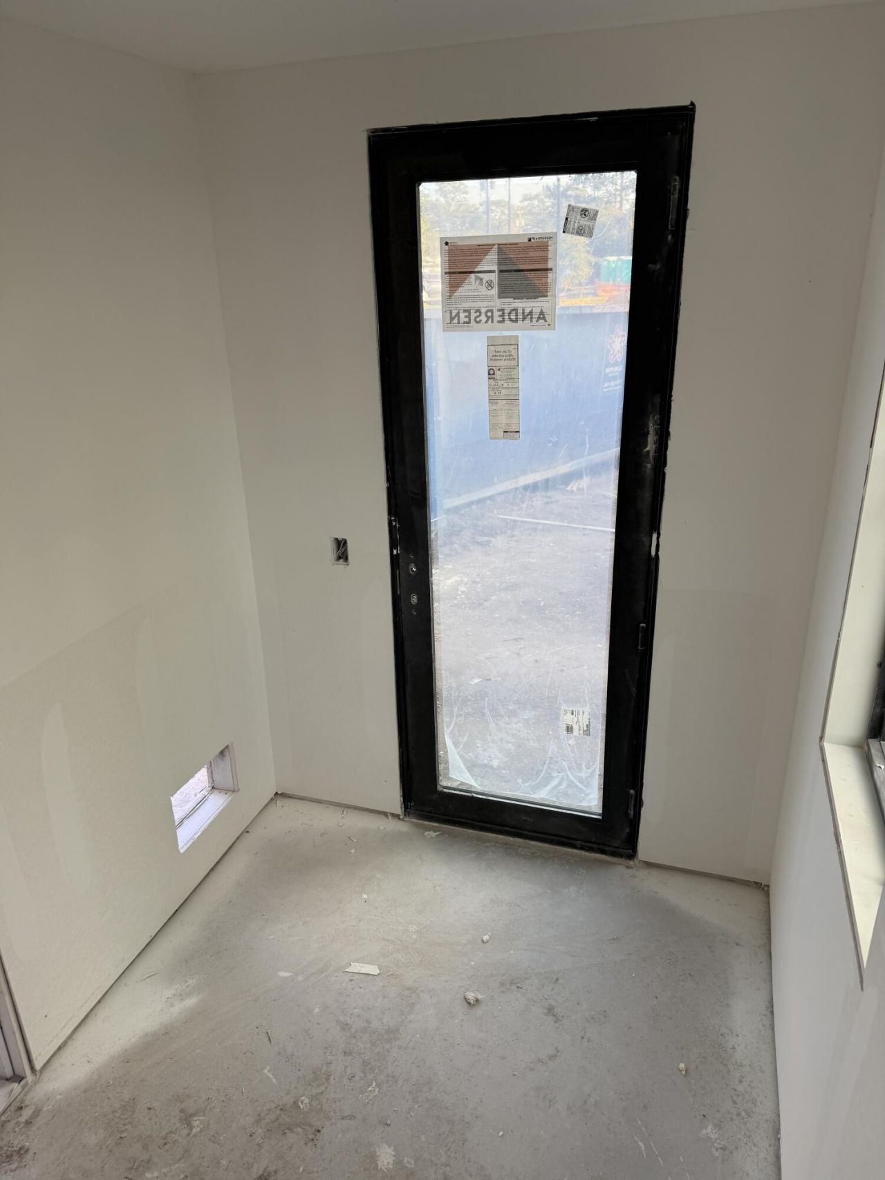 826 Curved Creek Court Photo 15