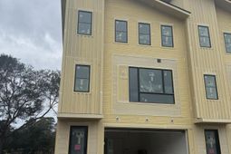 826 Curved Creek Court photo 4