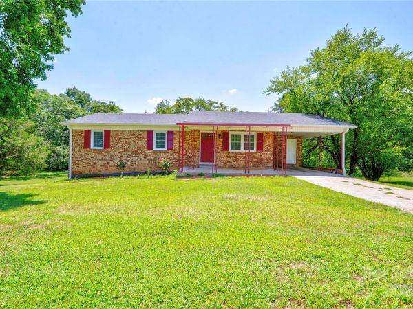 231 London Road, Lawndale, NC 28090