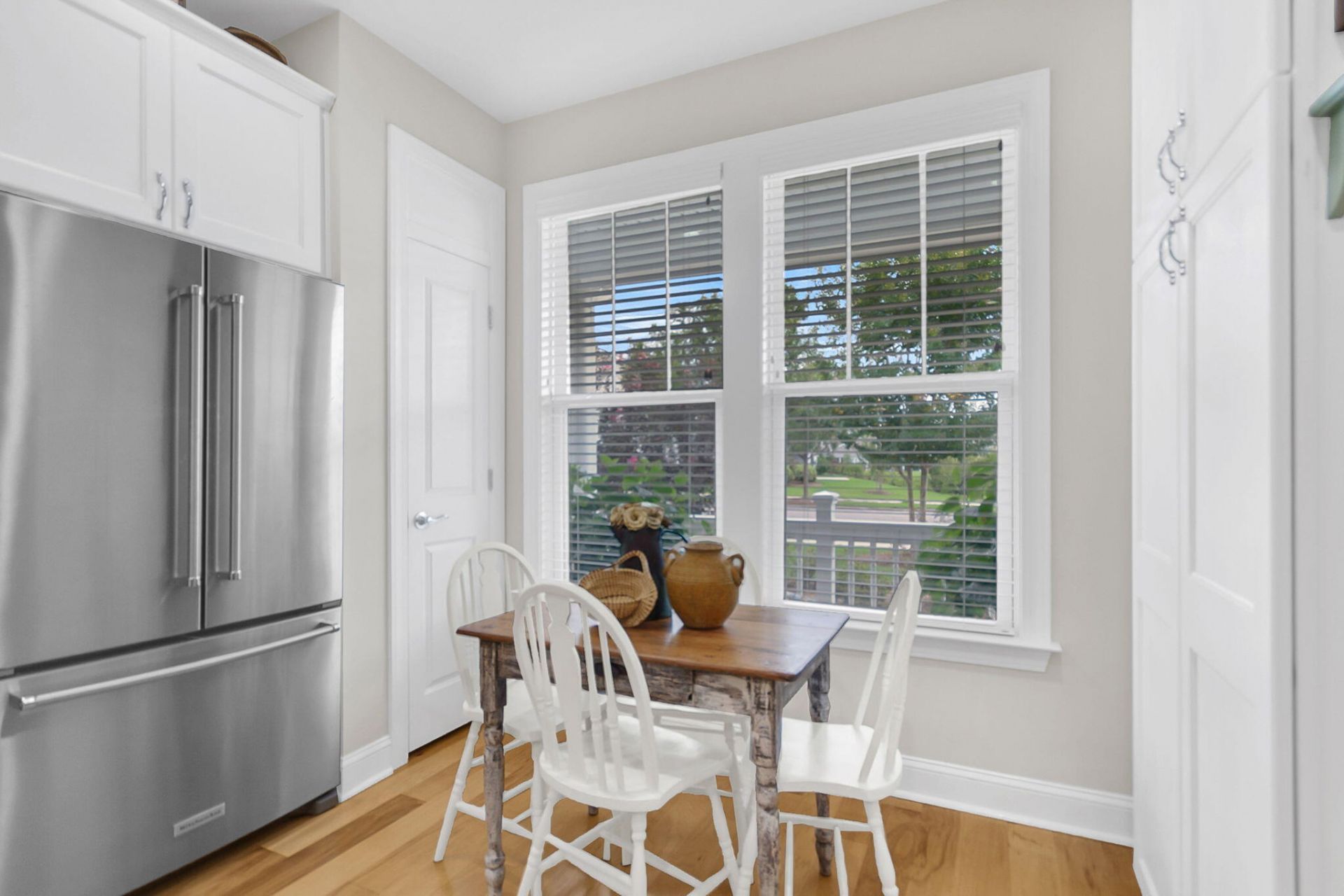 4020 Wood Violet Lane Photo 13