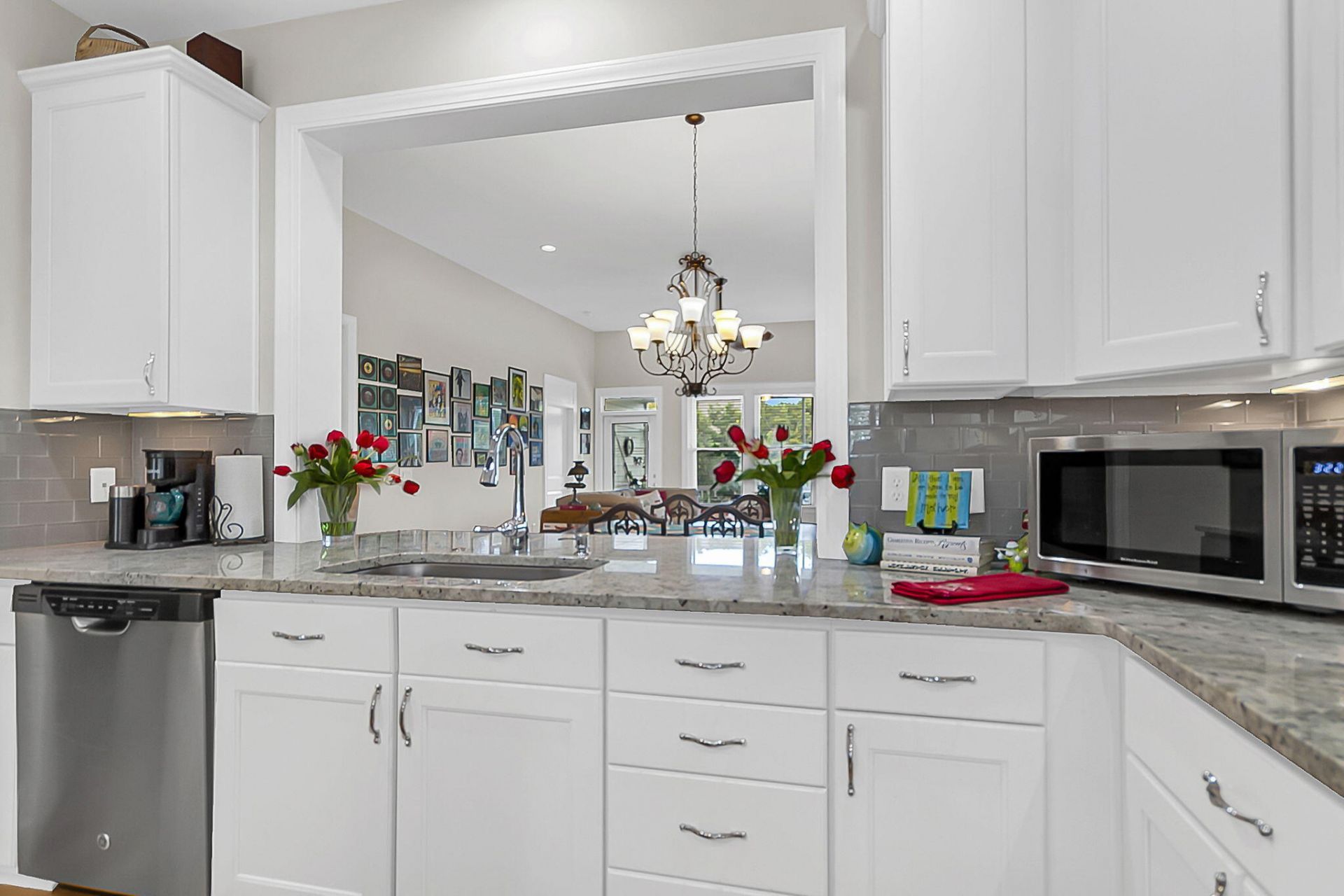 4020 Wood Violet Lane Photo 14