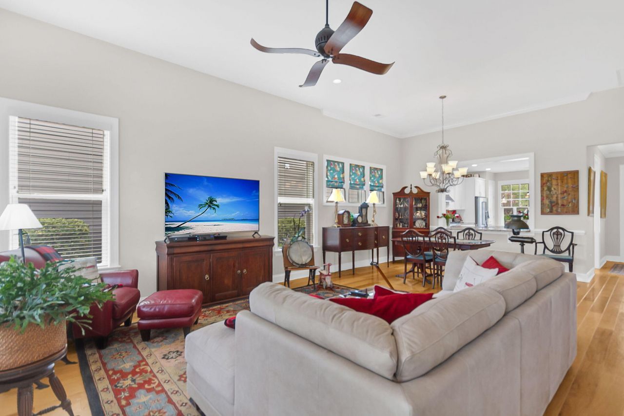 4020 Wood Violet Lane Photo 15