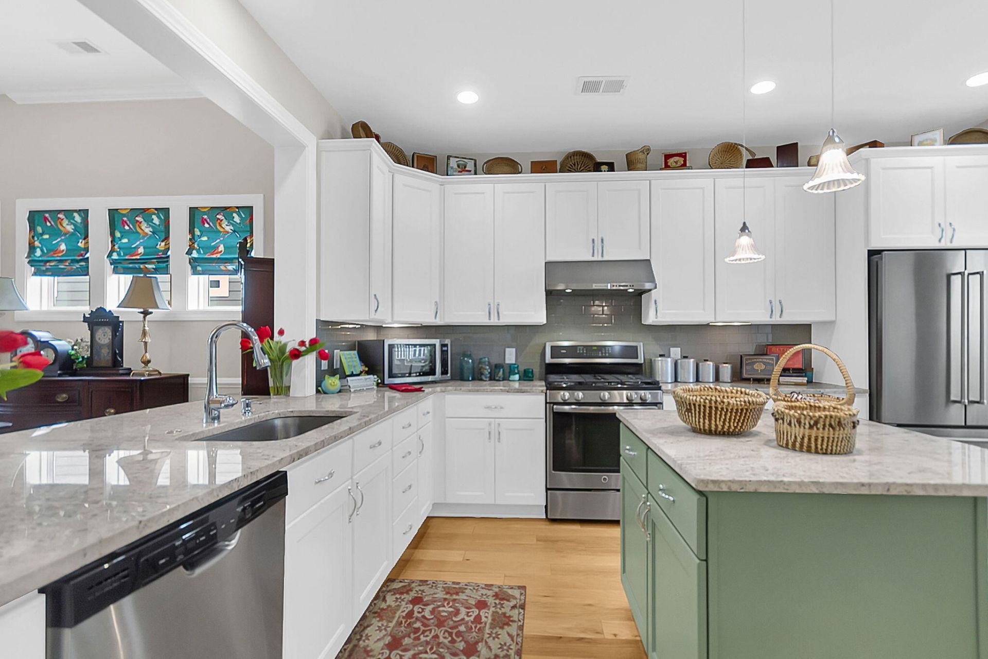 4020 Wood Violet Lane Photo 4