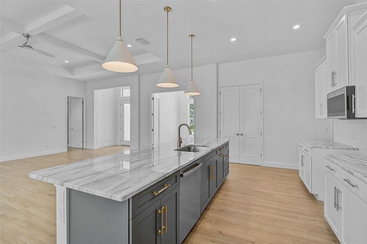 6655 Pan American Boulevard, North Port, FL 34287 Photo