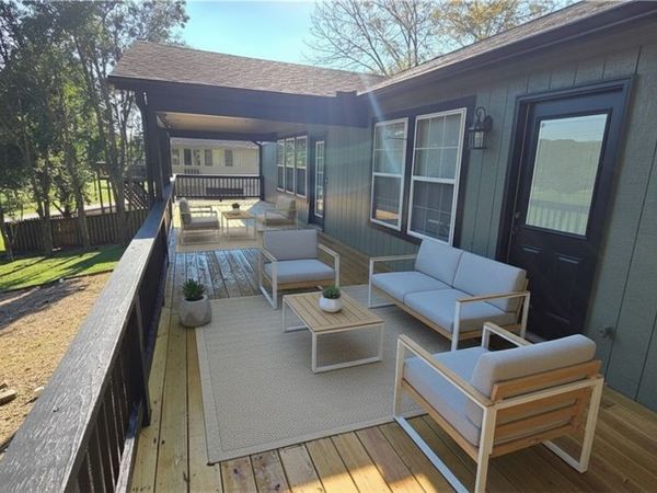 50 May Lane, Bella Vista, AR 72715