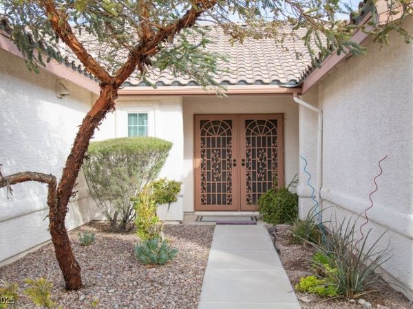 7410 Deer Springs Way, Las Vegas, NV 89131