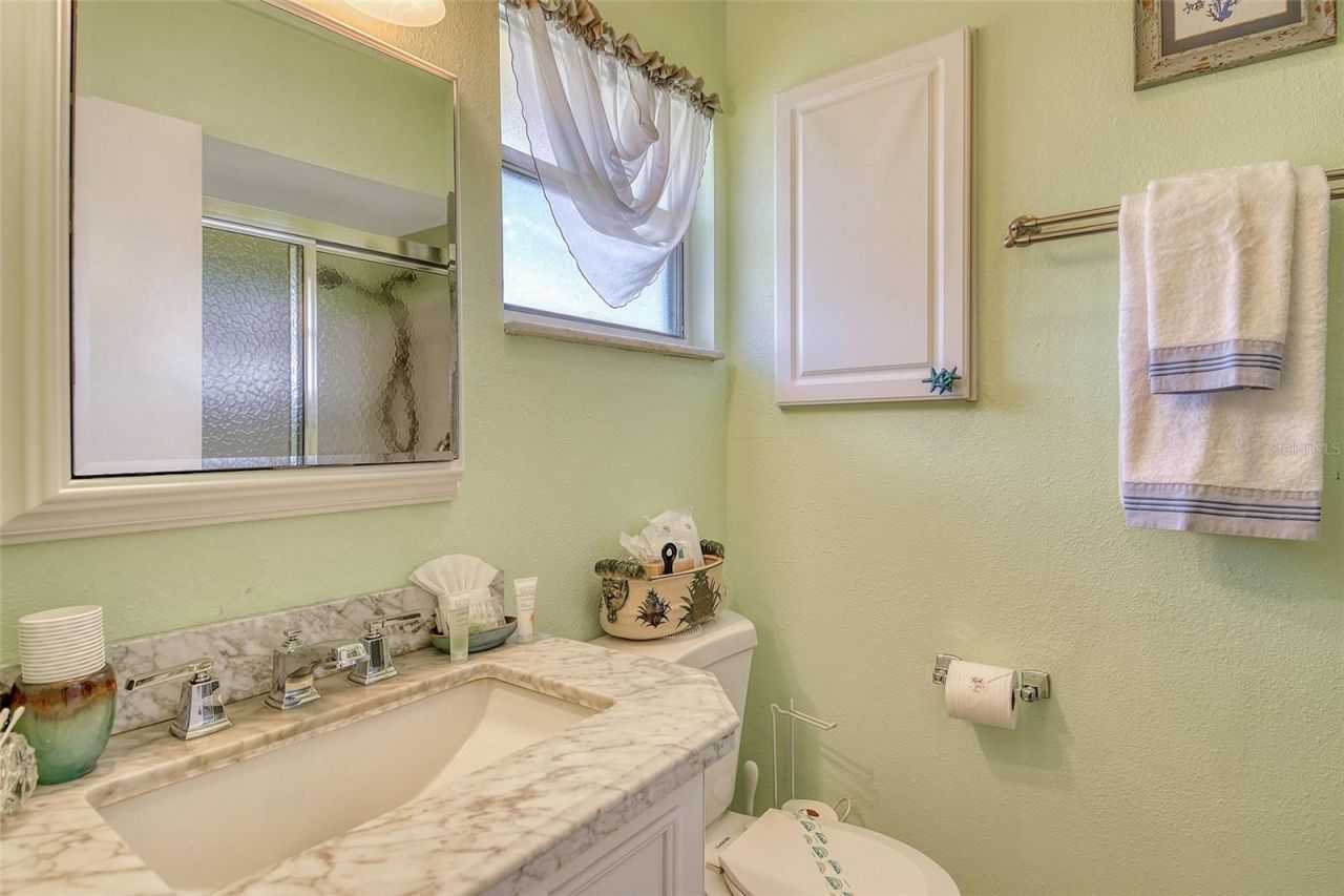 2308 Waterbluff Place, Unit V304, Sarasota, FL 34231 Photo