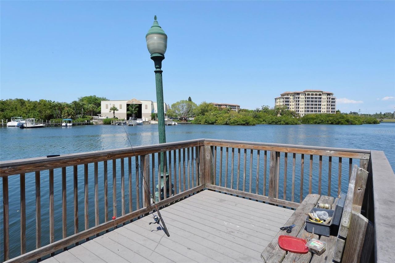 2308 Waterbluff Place, Unit V304, Sarasota, FL 34231 Photo