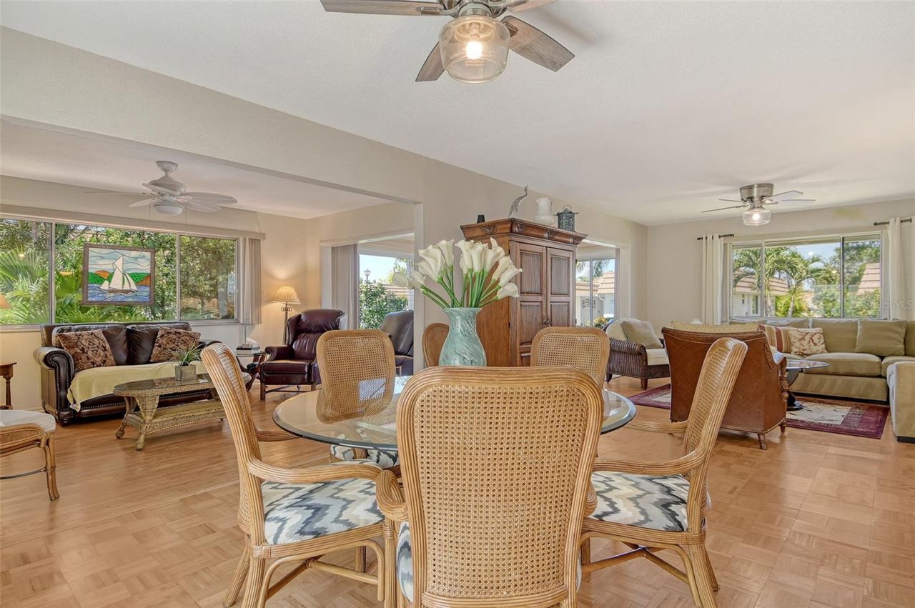 2308 Waterbluff Place, Unit V304, Sarasota, FL 34231 Photo