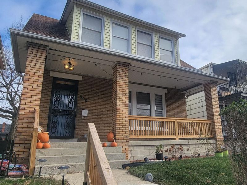 890 Linwood Avenue, Columbus, OH 43206 Photo 1