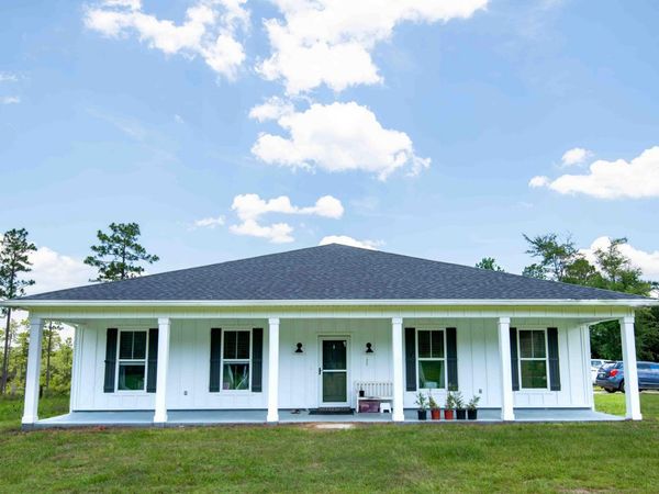 6251 Highway 4, Baker, FL 32531