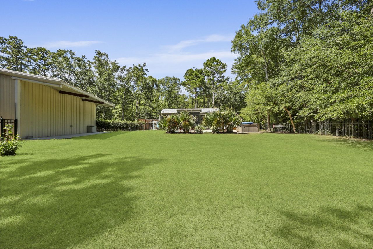 8013 Little Britton Road Photo 31