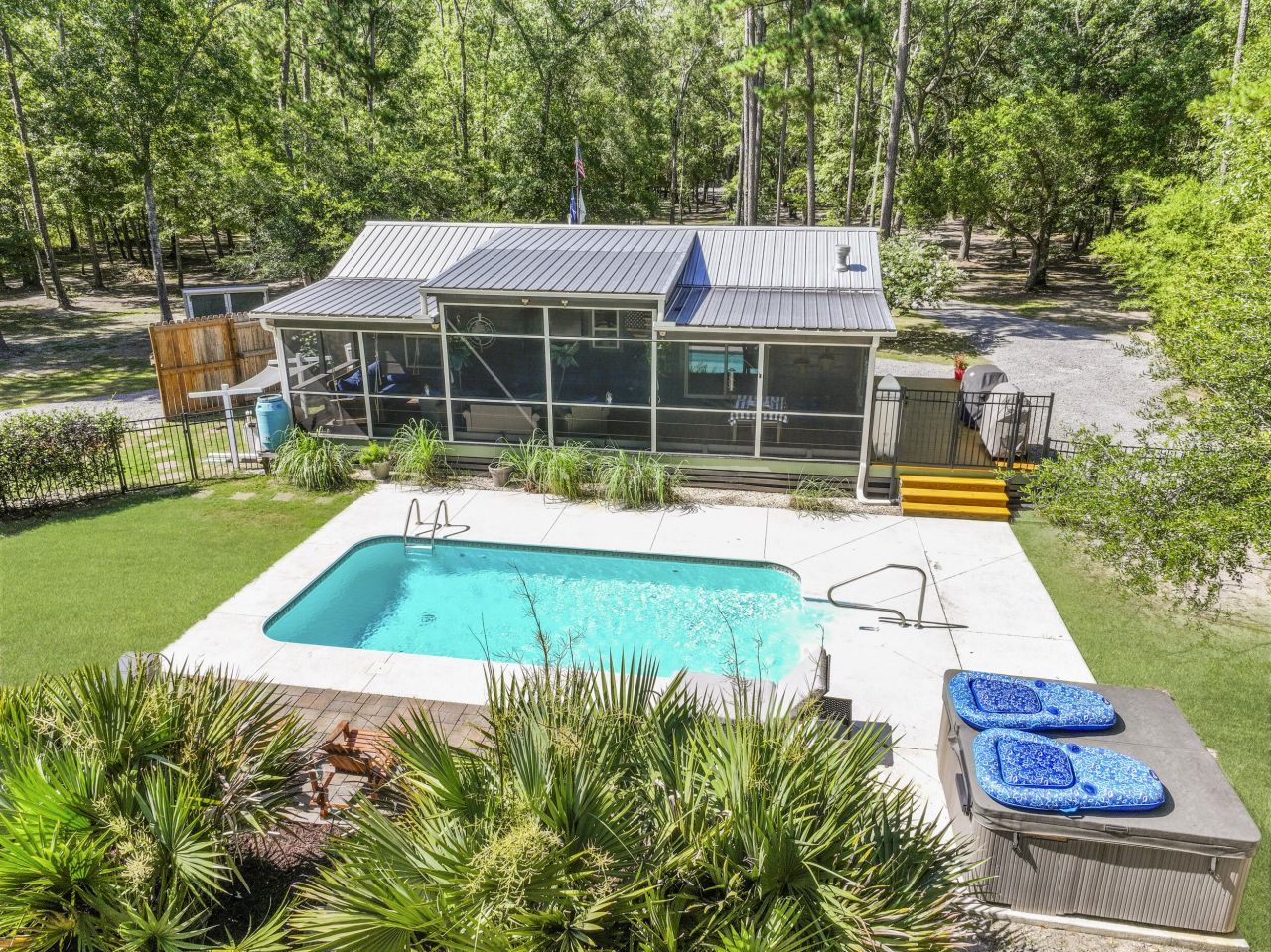 8013 Little Britton Road Photo 41