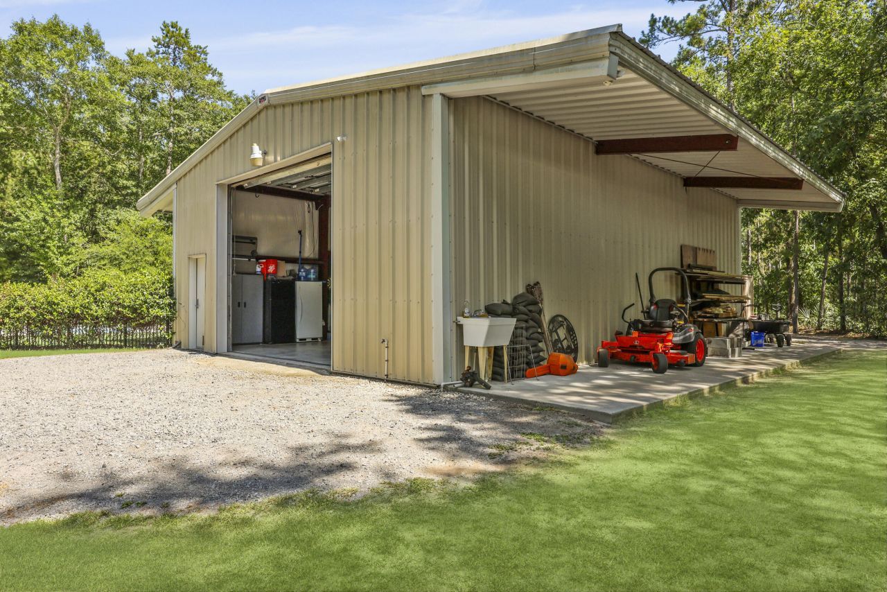 8013 Little Britton Road Photo 46