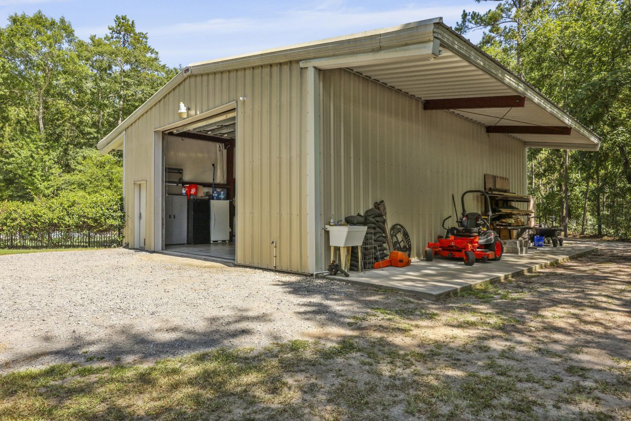 8013 Little Britton Road Photo 47