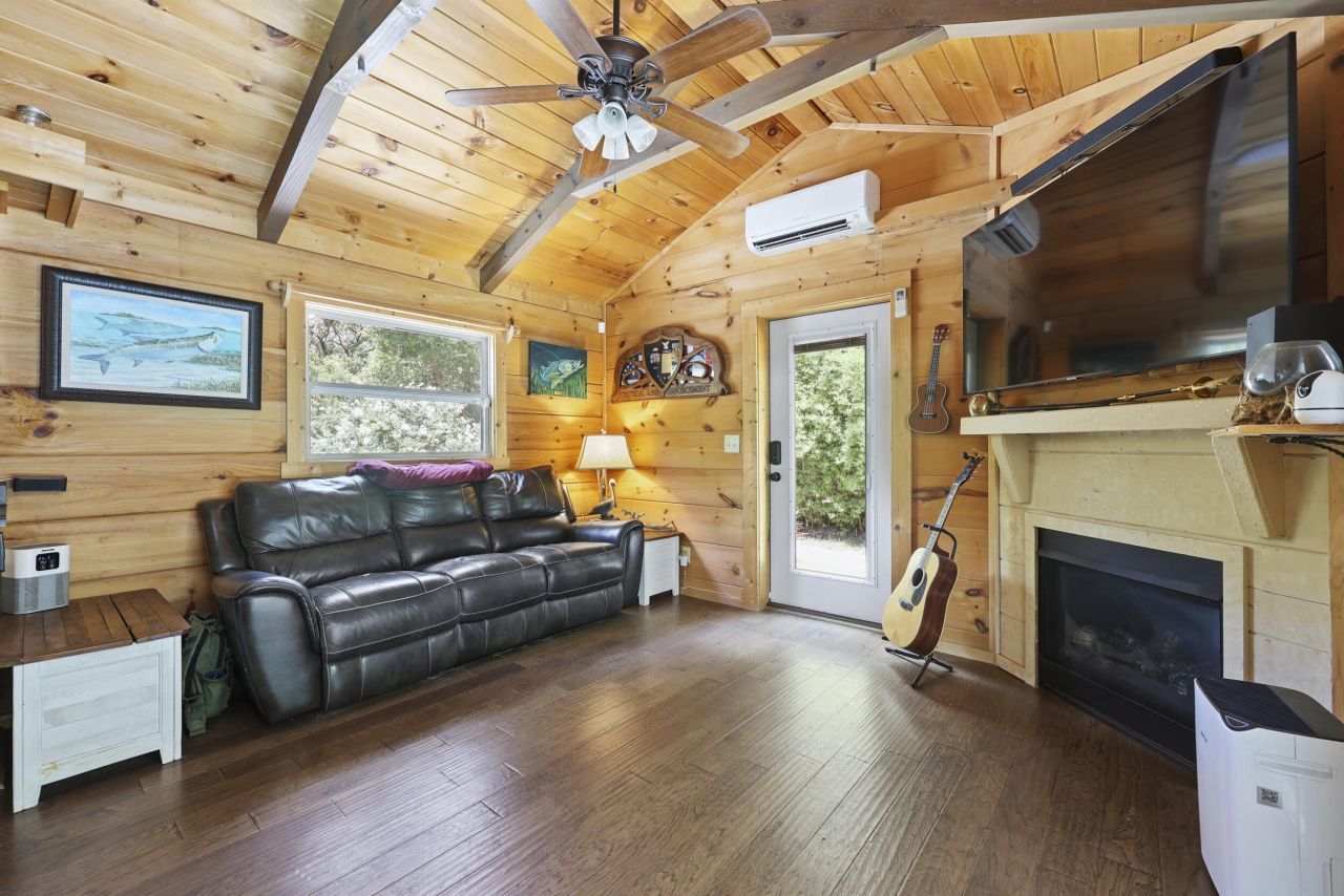 8013 Little Britton Road Photo 8