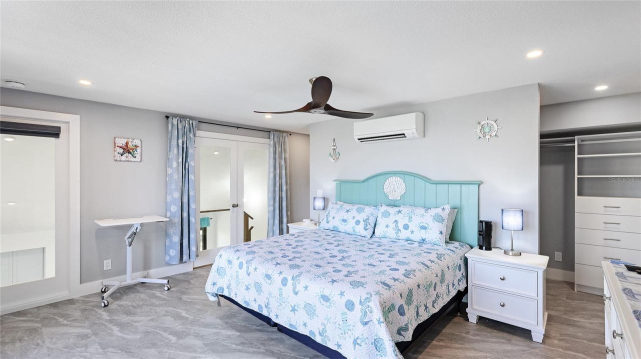 22 Sandy Cove Road, Unit APT 10-5, Sarasota, FL 34242 Photo