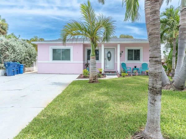528 77TH AVENUE, ST PETE BEACH, FL 33706