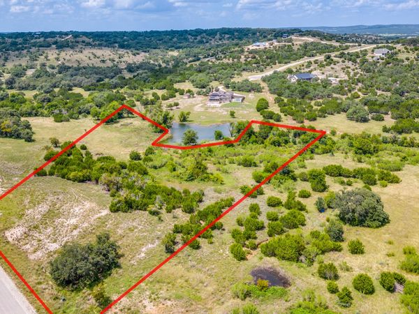 239 Flickering Sky Circle, Blanco, TX 78606