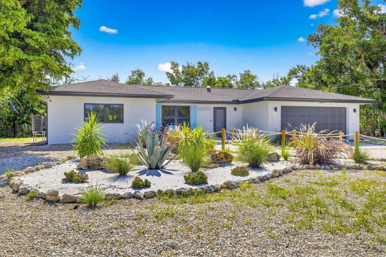 1105 Skiff Pl, Sanibel, FL 33957 Photo