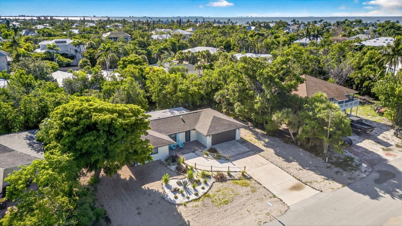 1105 Skiff Pl, Sanibel, FL 33957 Photo