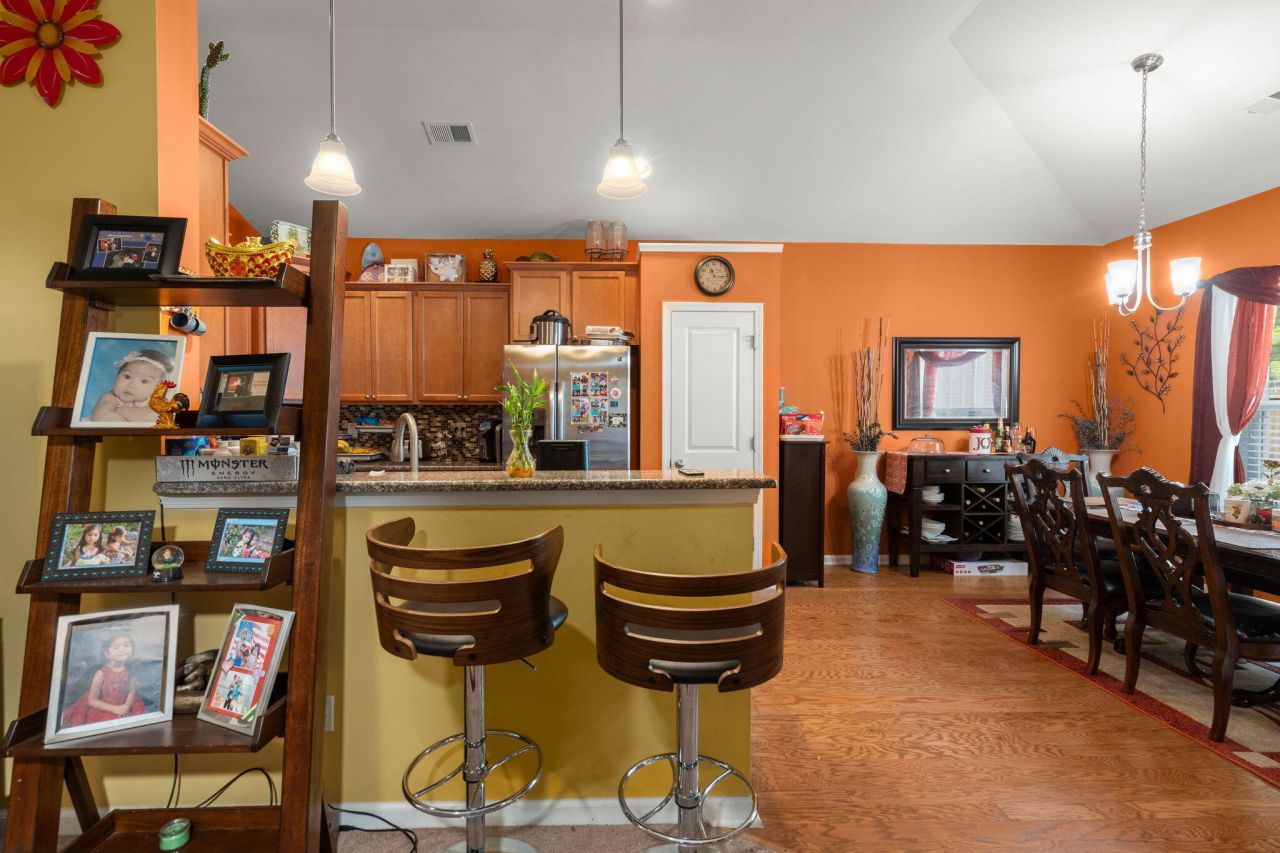 7674 High Maple Circle Photo 10