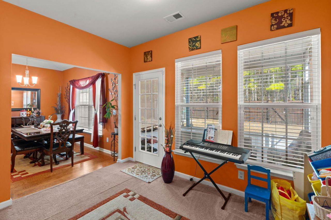 7674 High Maple Circle Photo 11