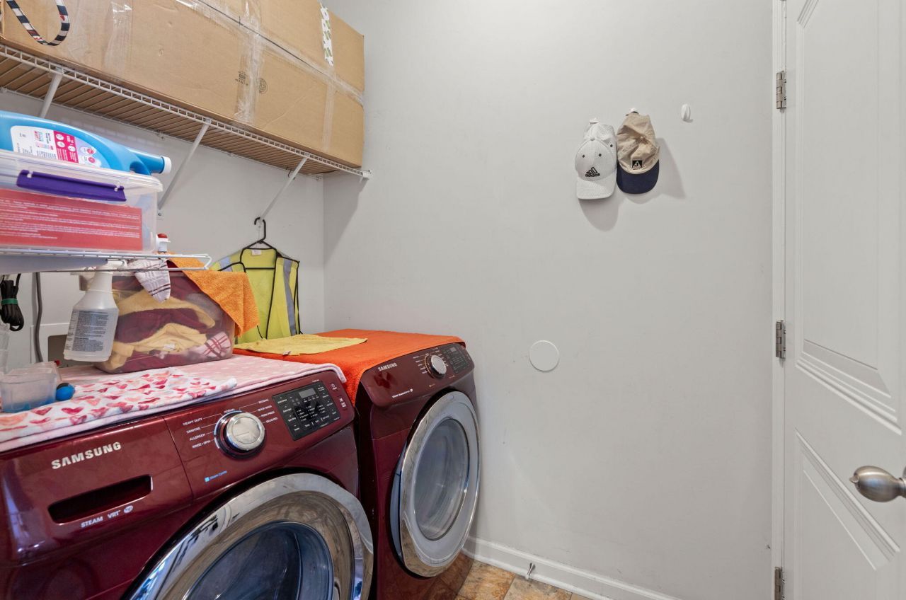 7674 High Maple Circle Photo 27