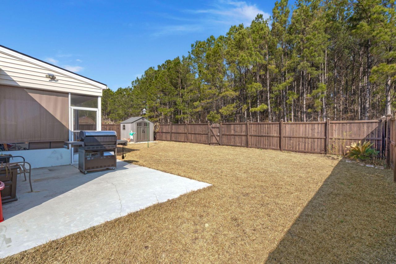 7674 High Maple Circle Photo 30