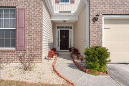 7674 High Maple Circle photo 4