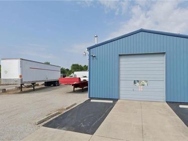 165 Kenwood Street, Elyria, OH 44035