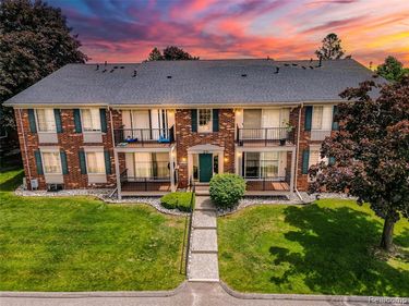 34763 MAPLE LANE Drive, Sterling Heights, MI 48312