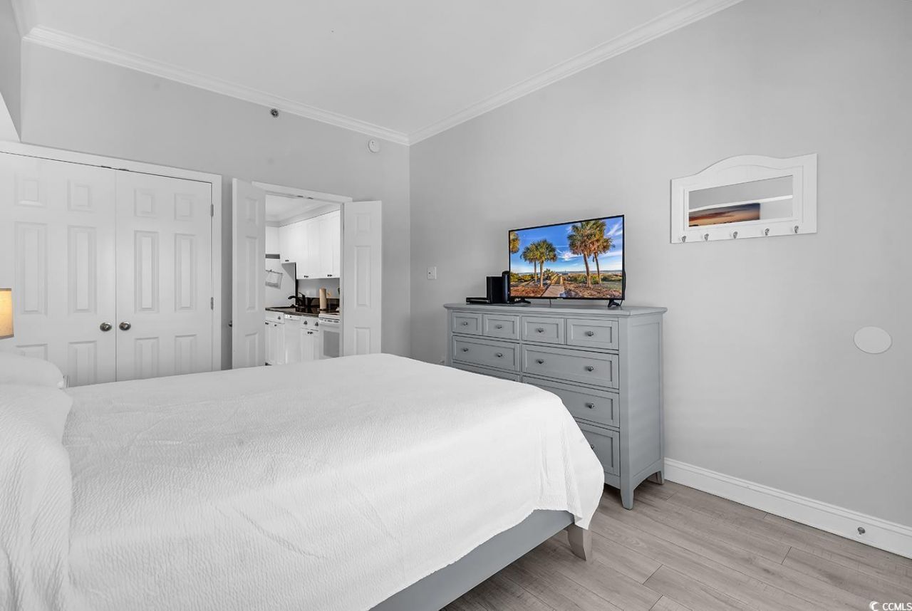 601 Retreat Beach Circle Photo 4