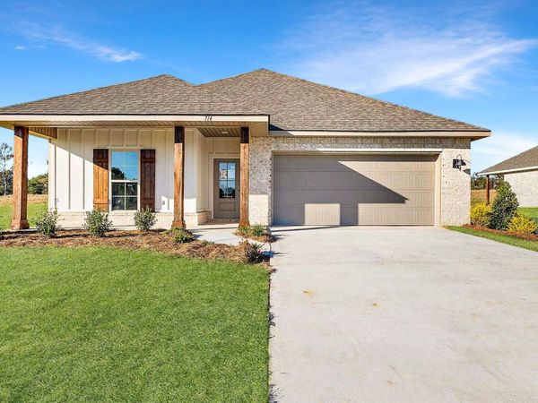 714 Honeysuckle Loop, Canton, MS 39046