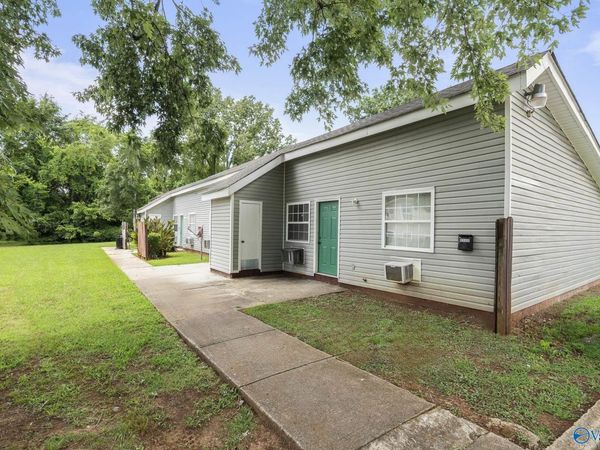 3706 Squaw Valley, Huntsville, AL 35805