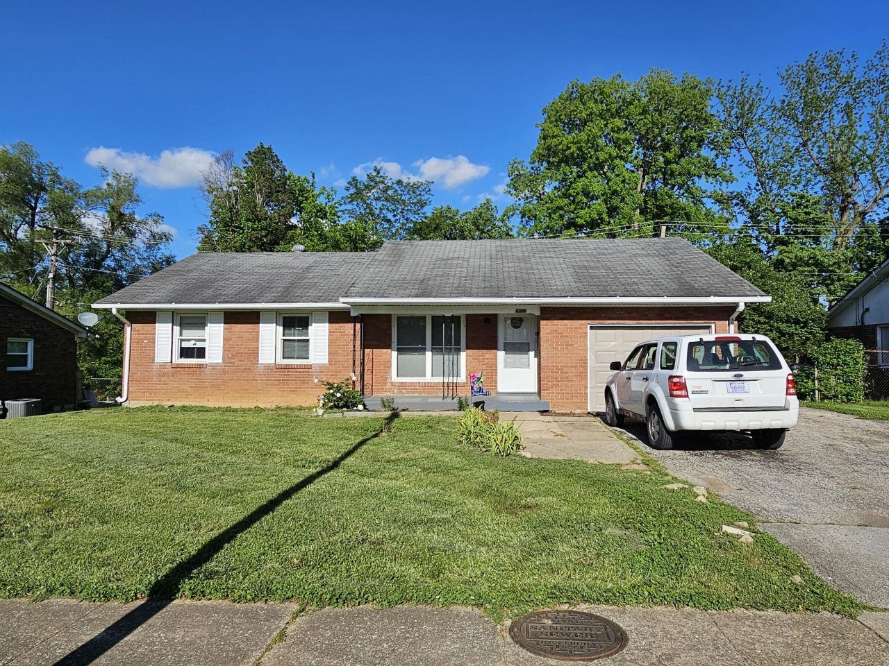 1246 Bordeaux Drive, Lexington, KY 40504 Main Photo