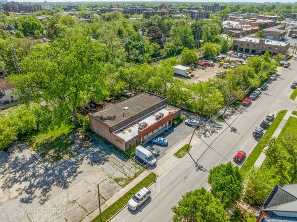 727 1st Avenue, Des Plaines, IL 60016