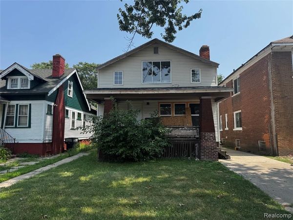 12350 Cloverlawn Street, Detroit, MI 48204