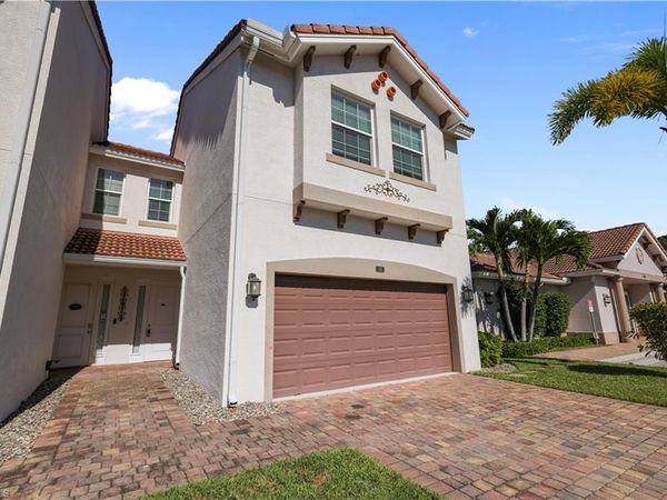 7139 Greenwood Park CIR, Unit 12, FORT MYERS, FL 33967